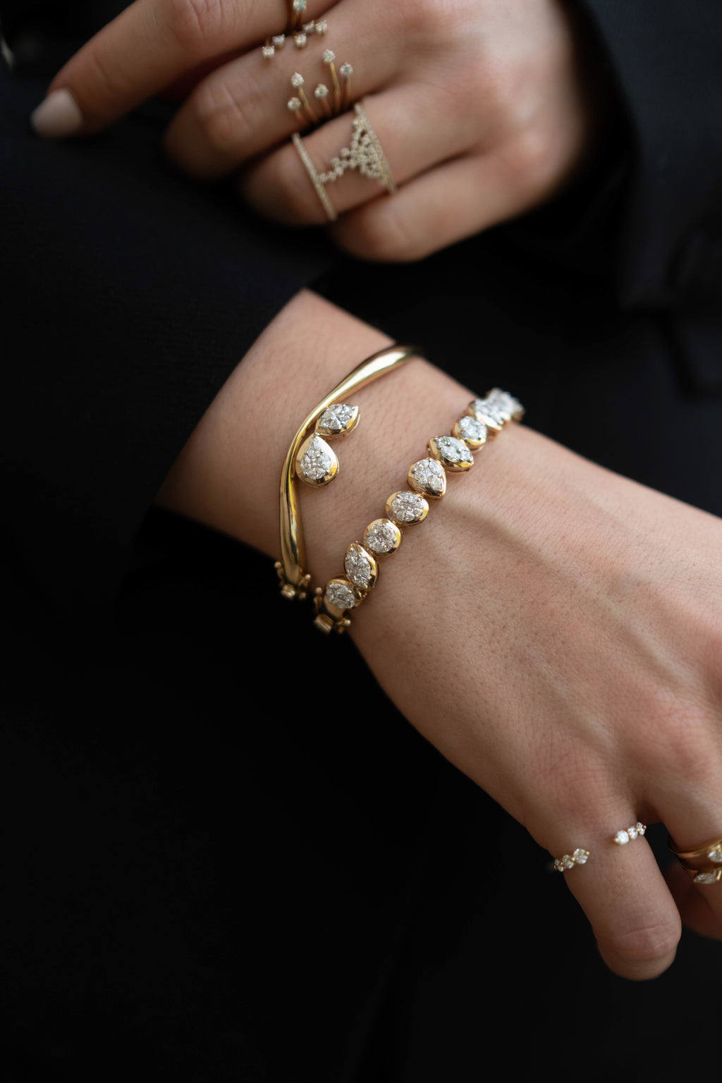 Multi-shaped Bezel Bangle