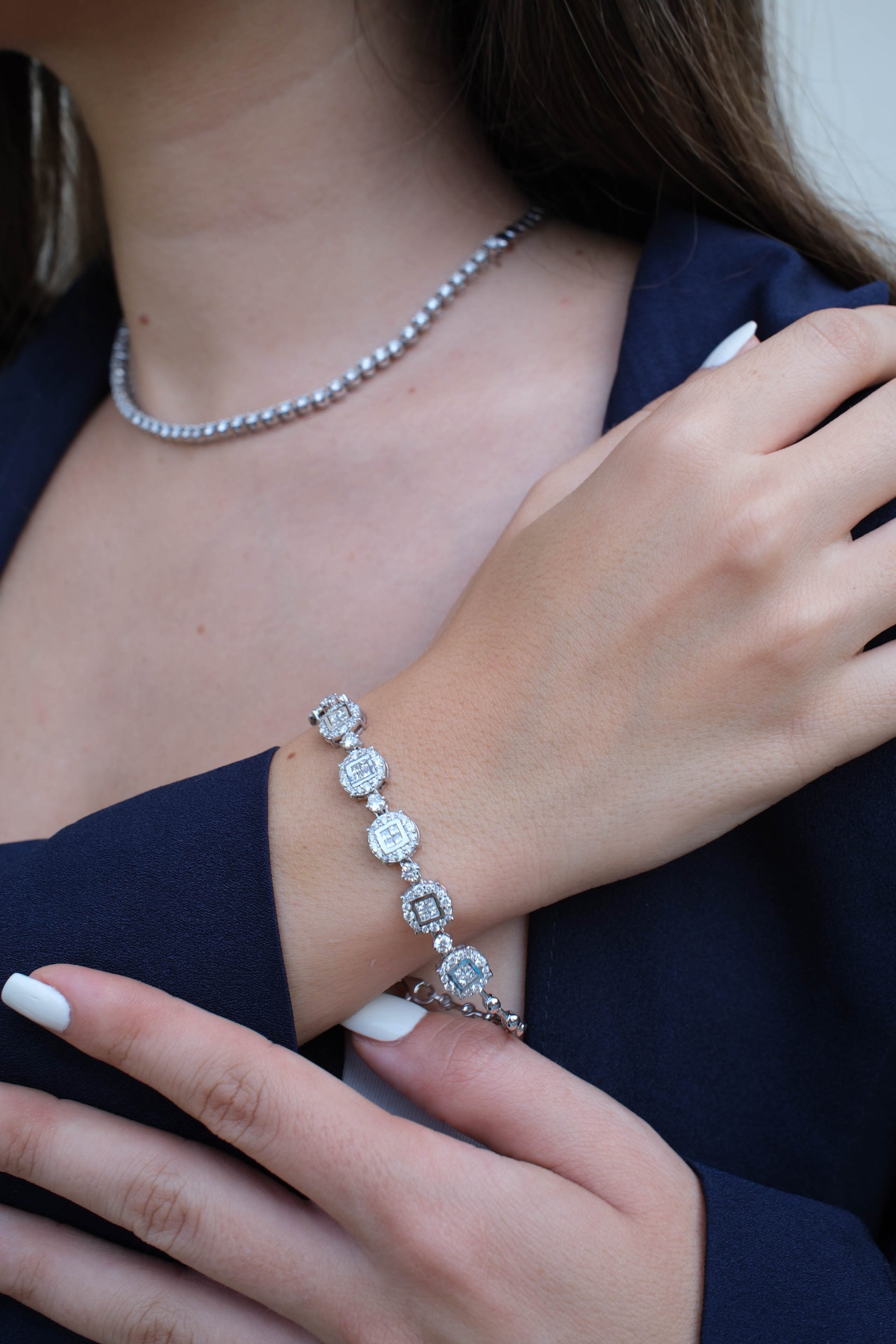 Round Cluster Diamond Bracelet